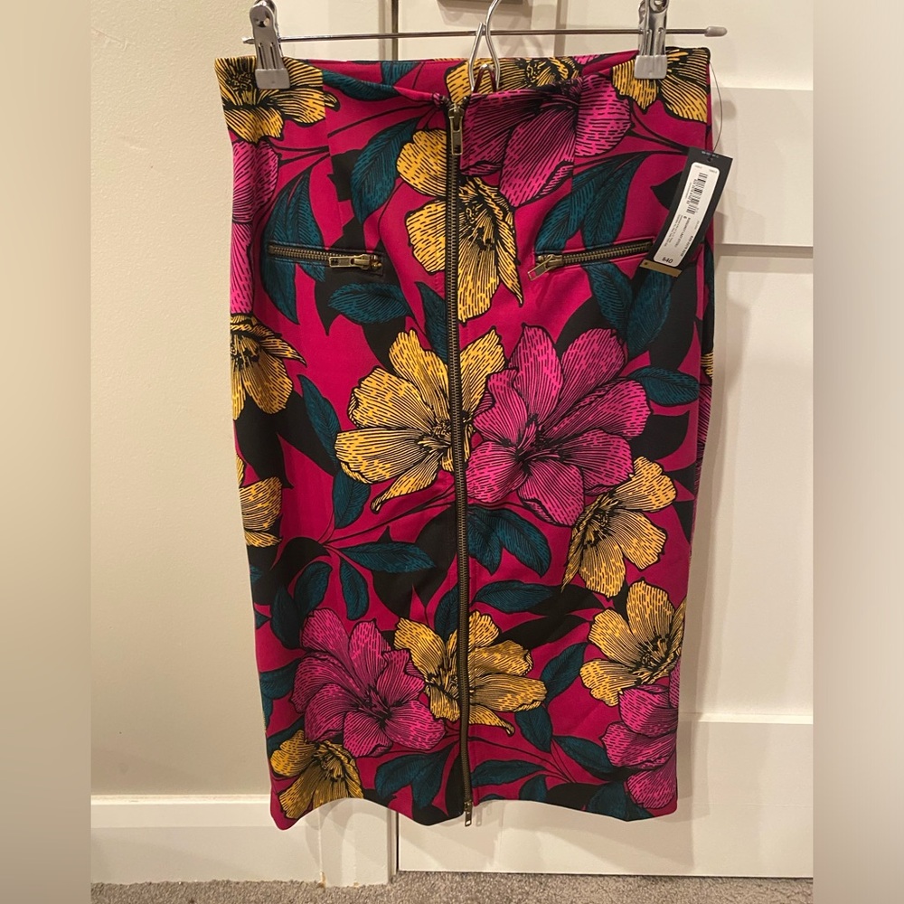 Worthington floral women’s skirt